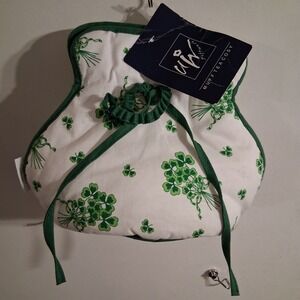 NWT Shamrock Design Tea Cozy Teapot Decorative Cover Giftware